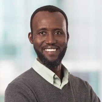 Alex Jakana Headshot